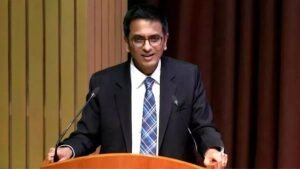 Read more about the article हम राजकुमार नहीं, लोगों की सेवा करने के लिए हैं’: CJI चंद्रचूड़