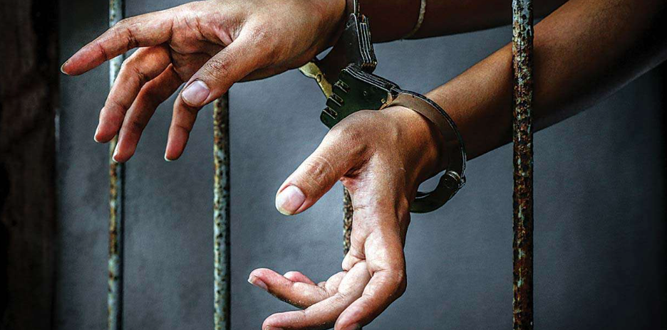 You are currently viewing उत्तर प्रदेश आरओ/एआरओ पेपर लीक मामले में एसटीएफ की बड़ी कामयाबी, छह आरोपी गिरफ्तार