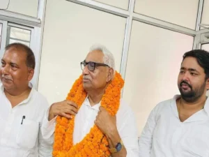 Read more about the article उत्तर प्रदेश में नेता प्रतिपक्ष के रूप में माता प्रसाद पांडेय की नियुक्ति, Akhilesh Yadav ने दी बधाई