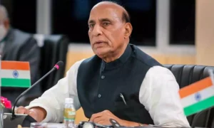 Read more about the article रक्षा मंत्री Rajnath Singh की अचानक बिगड़ी तबीयत: AIIMS में हुए भर्ती