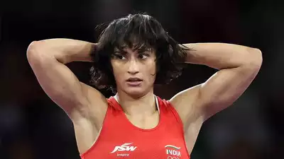 You are currently viewing Vinesh Phogat का भारत लौटने पर शानदार स्वागत, पति ने कर दी संन्यास की घोषणा