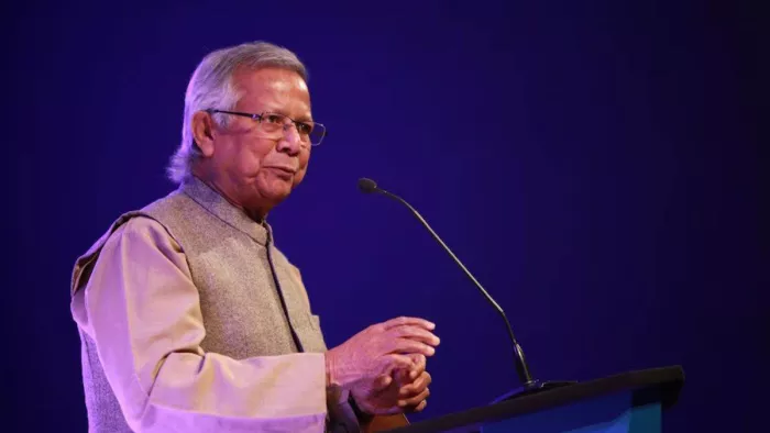 You are currently viewing दुर्गा पूजा में सुरक्षा: बांग्लादेश सरकार का बड़ा फैसला, मदरसा छात्र होंगे तैनात