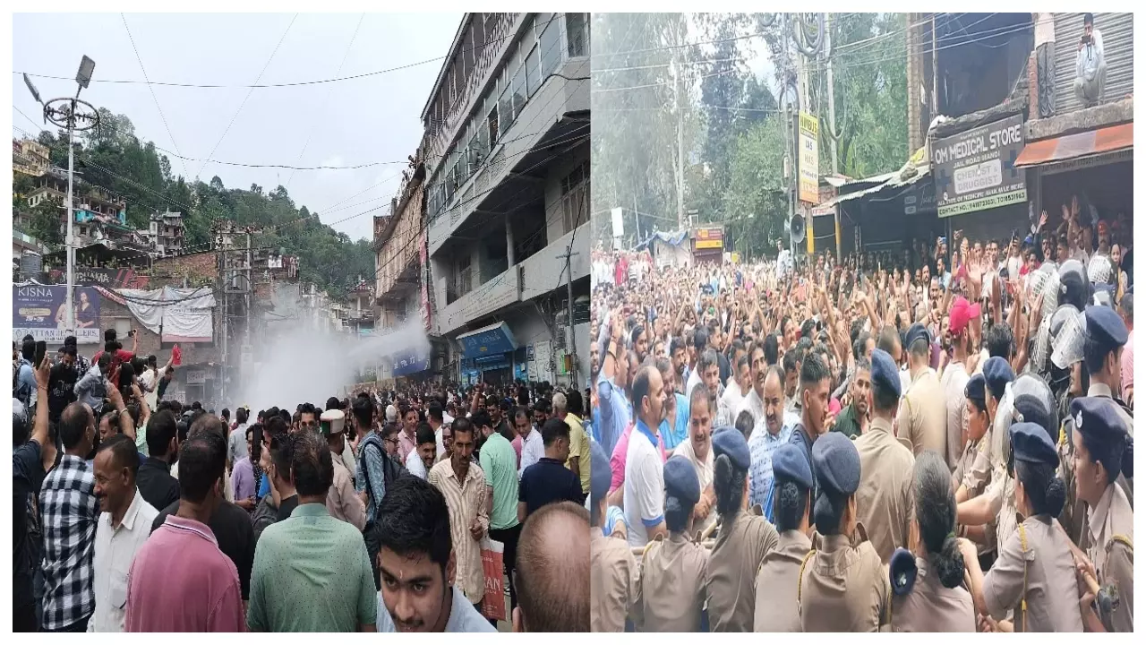 You are currently viewing मंडी मस्जिद विवाद: कोर्ट के फैसले के बाद हनुमान चालीसा पाठ, इलाके में धारा 144 लागू