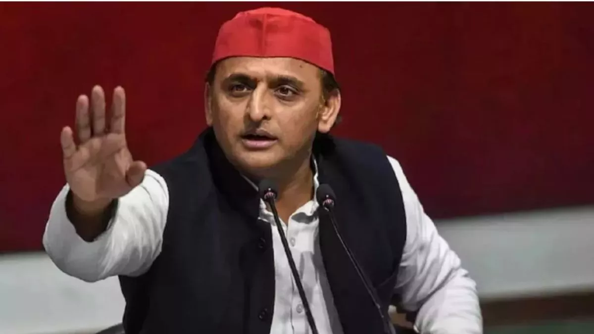 You are currently viewing समाजवादी पार्टी में कलह: सहारनपुर जिलाध्यक्ष पर अभद्रता का आरोप
