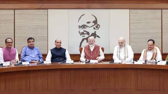 Read more about the article Central Cabinet:की बैठक में किसानों के लिए 7 बड़ी योजनाओं को मिली मंजूरी