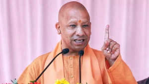 Read more about the article सीएम योगी आदित्यनाथ का एएमयू पर हमला: ‘देश के पैसे से चलता है, तो सिर्फ अल्पसंख्यकों के लिए क्यों?’