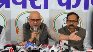 Read more about the article कांग्रेस के विधानसभा घेराव कार्यक्रम से डरी योगी सरकार, कार्यकर्ताओं को ना आने के लिए बना रही दबाव- अजय राय