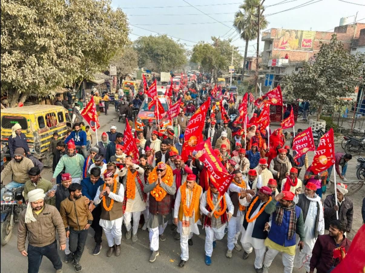 You are currently viewing बलिया में निषाद पार्टी की रथ यात्रा का भव्य स्वागत13 जनवरी को निषाद पार्टी अपना 12वा संकल्प दिवस जनपद गोरखपुर में मनाएगी