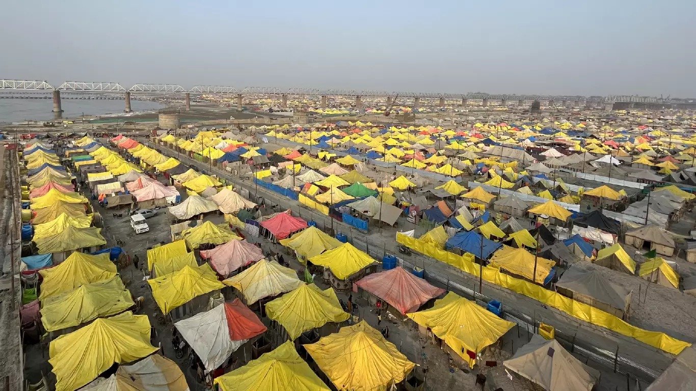 You are currently viewing Maha Kumbh 2025:महाकुंभ मेला जाने के लिए कहां उतरें?जानें संगम पहुंचने के आसान रास्ते