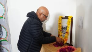 Read more about the article डॉ. सम्पूर्णानन्द की पुण्यतिथि पर श्रद्धांजलि अर्पित, अजय राय ने की उनके योगदान की सराहना