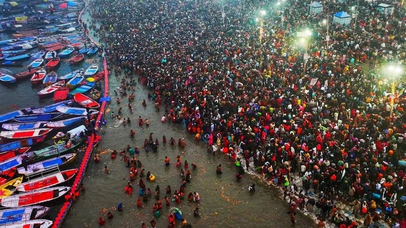 You are currently viewing Mahakumbh 2025:श्रद्धालुओं की संख्या 8 करोड़ से अधिक, सीएम योगी ने दिए सुरक्षा और भीड़ प्रबंधन के विशेष निर्देश