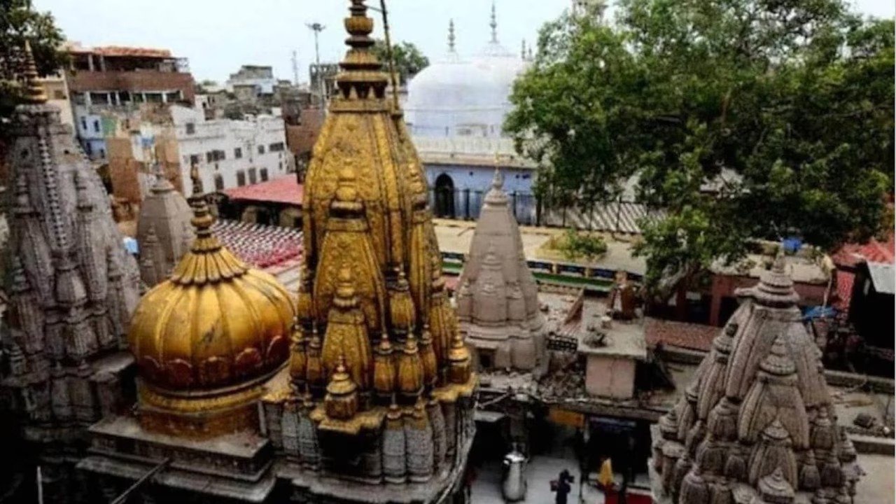 Read more about the article Kashi Vishwanath में एक महीने में आया ऐतिहासिक दान, सोने-चांदी के चढ़ावे की गणना अभी बाकी