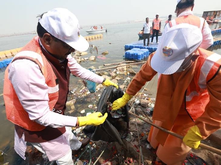 Read more about the article Mahakumbh समापन पर सीएम योगी का सफाई अभियान…श्रद्धालुओं को किया धन्यवाद