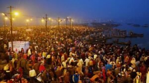 Read more about the article माघ पूर्णिमा स्नान: संगम में श्रद्धालुओं की भारी भीड़, अब तक 1.83 करोड़ ने लगाई डुबकी