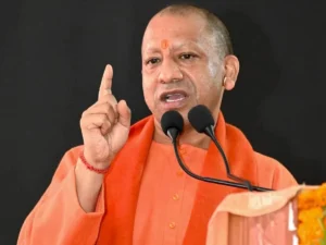 Read more about the article Maha Shivratri 2025: महाकुंभ के अंतिम स्नान पर्व की तैयारियों के लिए मुख्यमंत्री योगी की बैठक