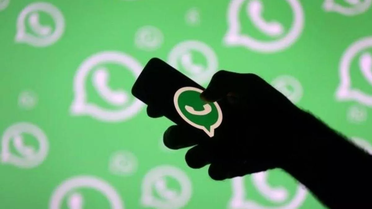 You are currently viewing WhatsApp डाउन होने से यूजर्स को परेशानी, मैसेज भेजने में आई दिक्कत