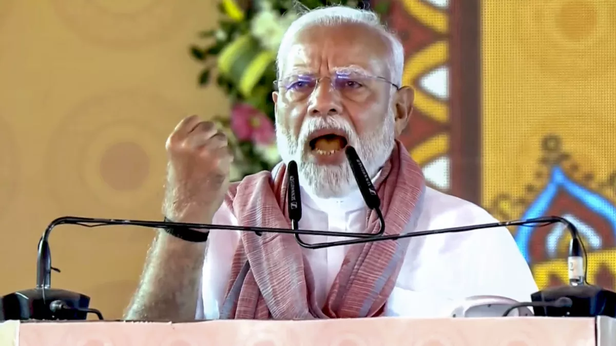 You are currently viewing पहलगाम आतंकी हमले के बाद पीएम मोदी का कड़ा संदेश: “भारत हर आतंकी को ढूंढेगा और सज़ा देगा”