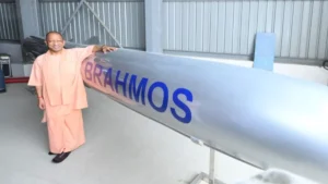 Read more about the article ऑपरेशन सिंदूर की सफलता पर सीएम योगी का बयान: आतंकवाद को कुचलना ज़रूरी, ‘ब्रह्मोस’ से डरे पाकिस्तान