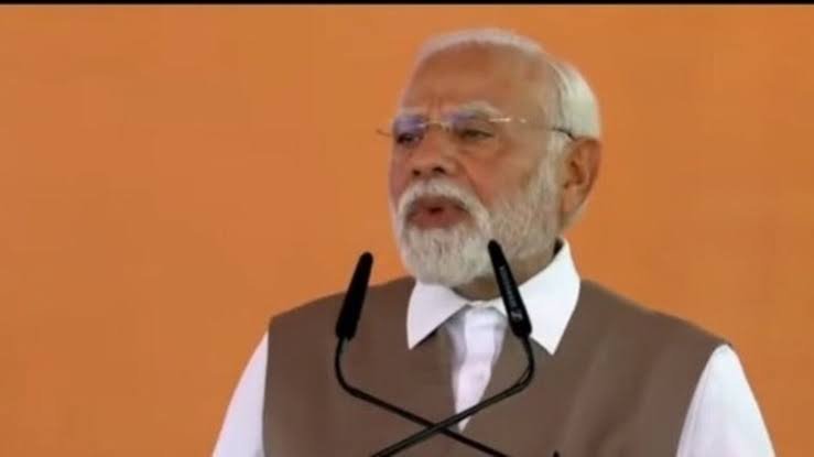 Read more about the article Kanpur को PM मोदी की बड़ी सौगात.. 47,574 करोड़ की परियोजनाएं और मेट्रो सेवा की शुरुआत