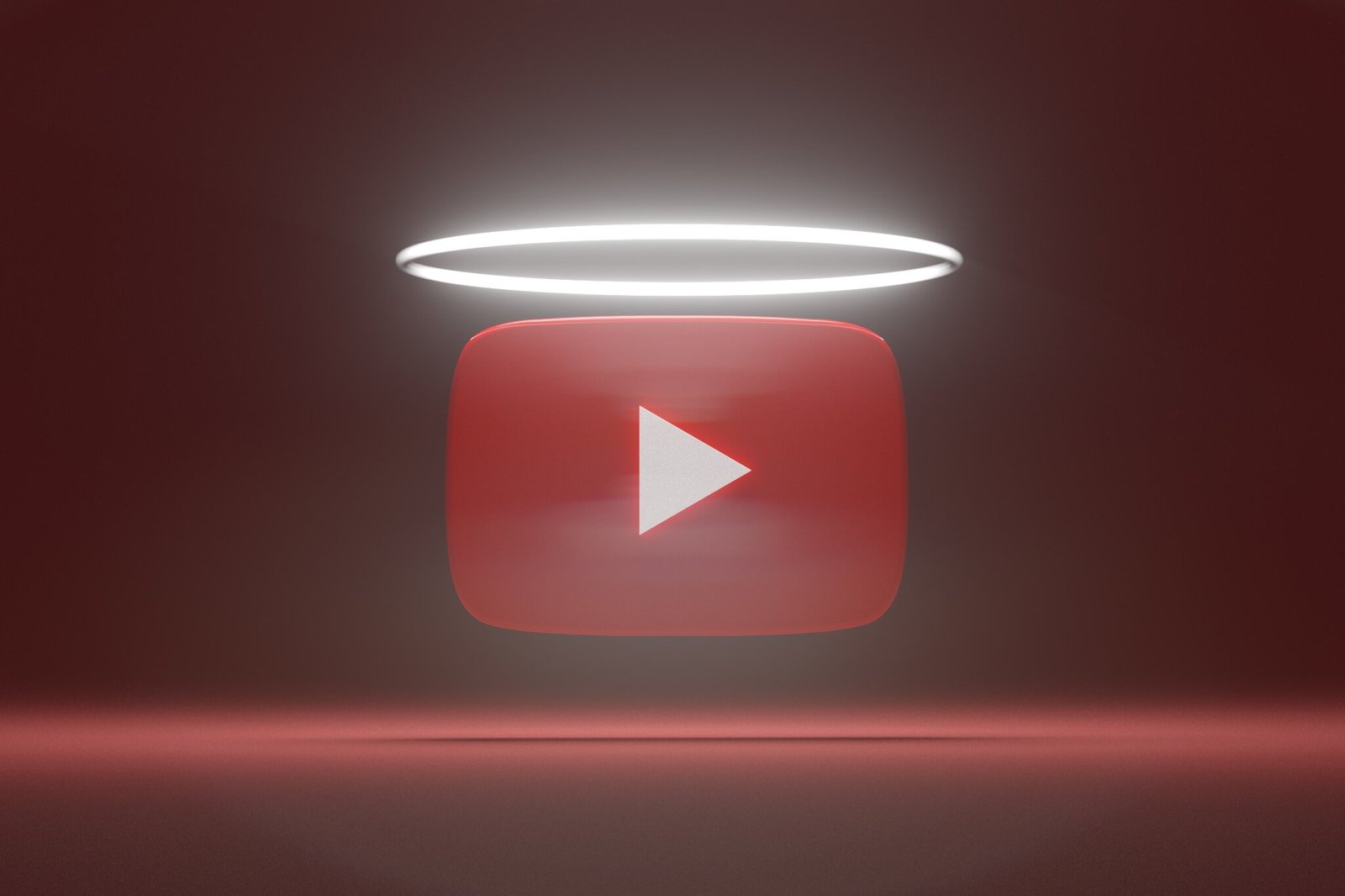 You are currently viewing YouTube के मॉनेटाइजेशन नियमों में बड़ा बदलाव: मास-प्रोड्यूस्ड और रिपीटिटिव वीडियो पर सख्ती