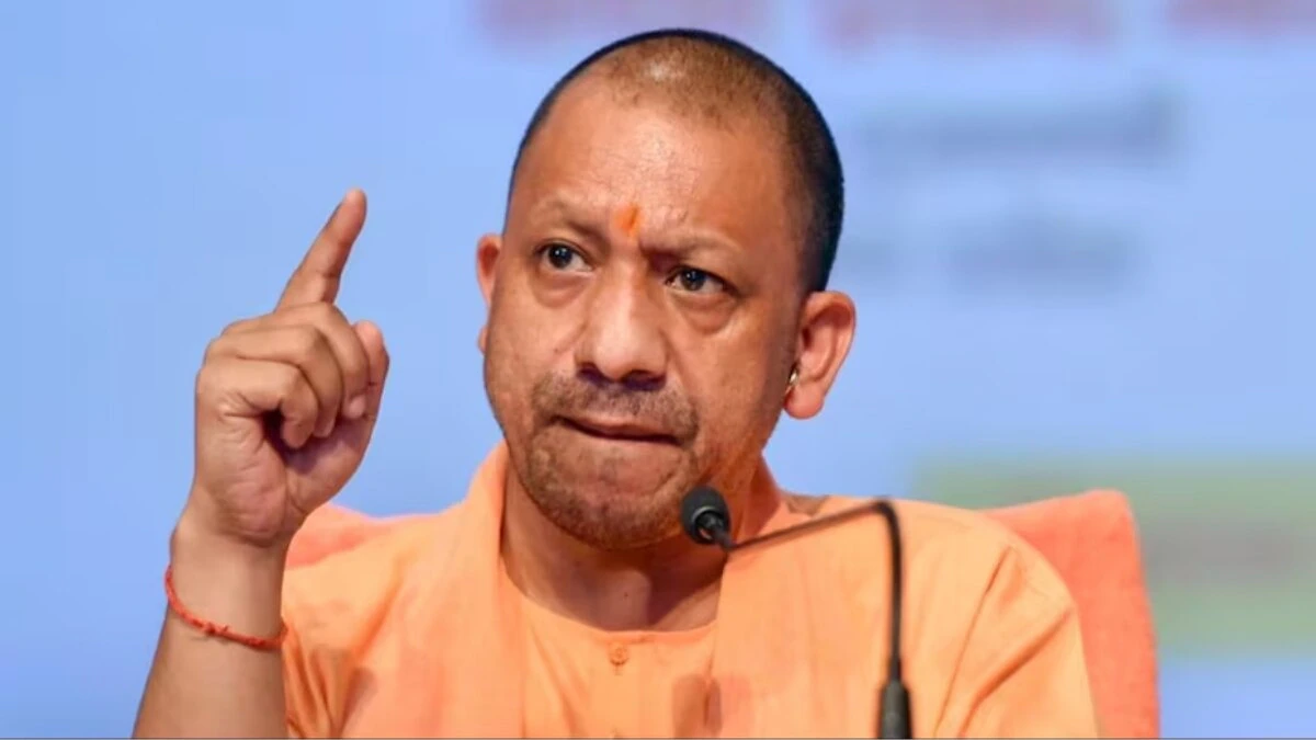 You are currently viewing मुख्यमंत्री योगी का बड़ा ऐलान: उत्तर प्रदेश जल्द देगा देश की अर्थव्यवस्था में 10% का योगदान