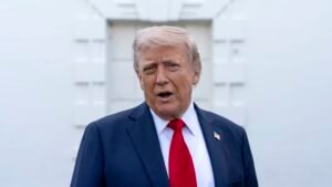 Read more about the article Donald Trump on Russia:डोनाल्ड ट्रंप का भारत पर दबाव और रूस से अमेरिकी व्यापार का सच: ‘मुझे इसके बारे में कुछ नहीं पता’