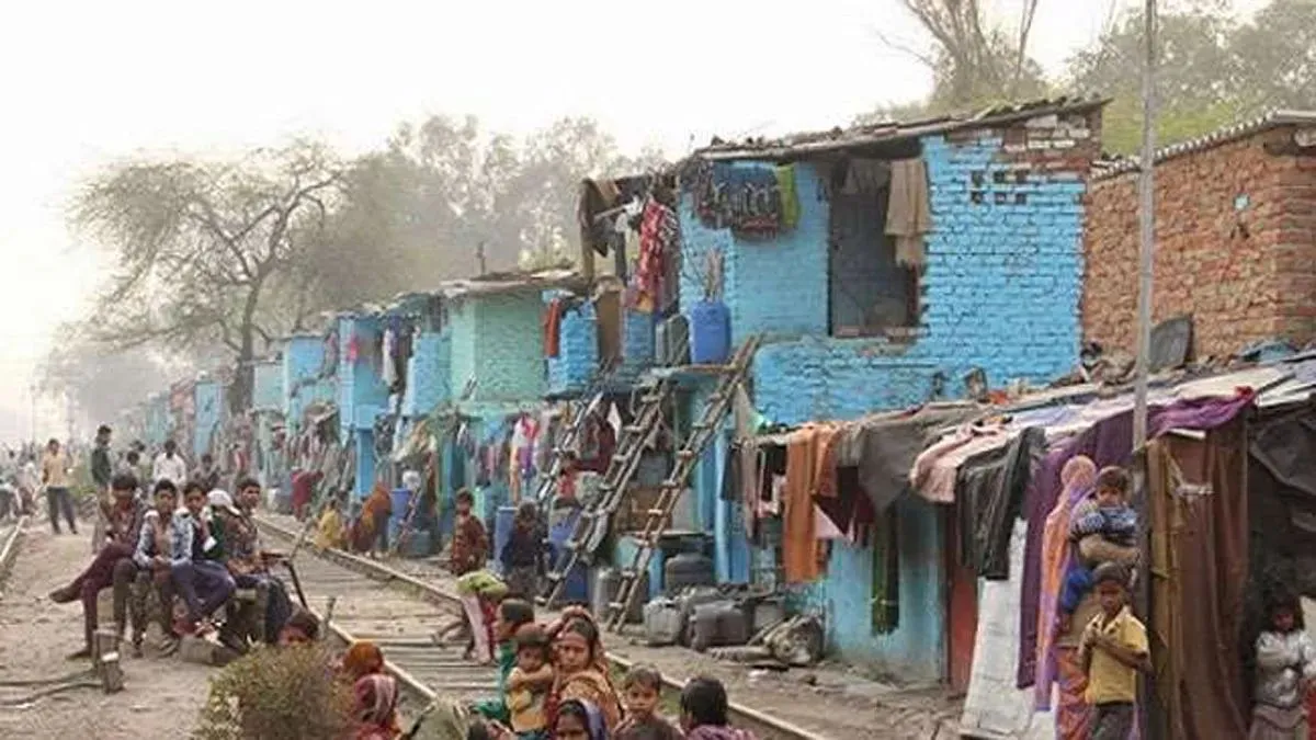 Read more about the article यूपी में घुसपैठियों की तलाश पर लगा ब्रेक: बंगाल सरकार नहीं दे रही रिकॉर्ड, जांच पर बढ़ा संकट