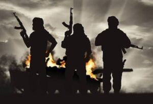 Read more about the article J&K Terrorism Operation: किश्तवाड़ में आतंकियों के खिलाफ बड़ा एक्शन, सर्च ऑपरेशन जारी