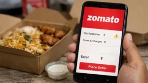 Read more about the article Zomato Hike Platform Fees: जोमैटो का बड़ा झटका! फूड डिलीवरी हुई और भी महंगी, प्लेटफॉर्म फीस में भारी बढ़ोतरी