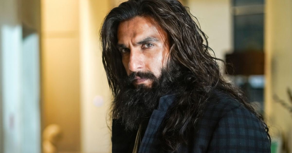 You are currently viewing Dhurandhar 2 BO Day 9: बॉक्स ऑफिस पर ‘धुरंधर 2’ का तांडव! 9 दिनों में 700 करोड़ पार, अब ‘पुष्पा 3’ के रिकॉर्ड पर खतरा