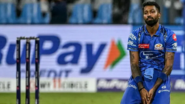 You are currently viewing IPL 2026: मुंबई इंडियंस की शर्मनाक हार, चेन्नई ने 103 रनों से रौंदा; हार्दिक पांड्या के नाम दर्ज हुआ अनचाहा रिकॉर्ड