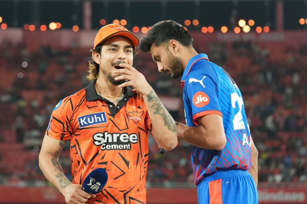 You are currently viewing IPL 2026: टॉस से पहले ही हुआ बड़ा उलटफेर… ईशान किशन के नाम जुड़ा  ये रिकॉर्ड, अक्षर पटेल ने पलट दी बाजी!