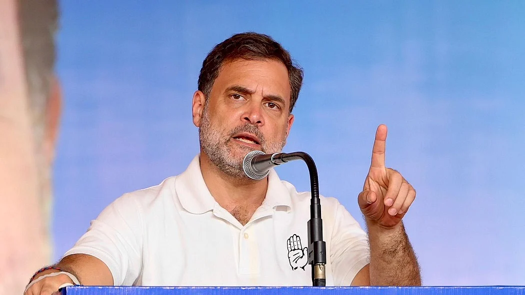 Read more about the article Bengal Violence: आसनसोल में कांग्रेस कार्यकर्ता की हत्या! राहुल गांधी का ममता सरकार पर हमला, कहा- ‘बंगाल में चल रहा है टीएमसी का गुंडाराज’