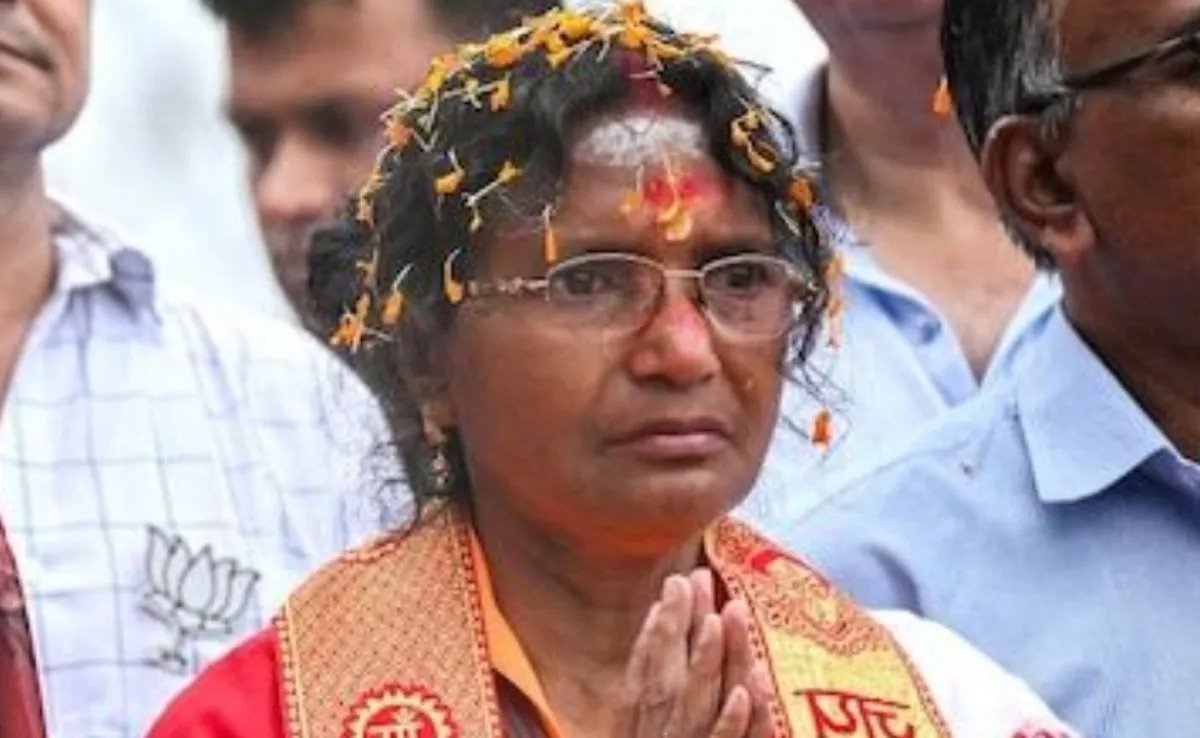 You are currently viewing Panihati Assembly Election Results 2026: पनिहाटी में आरजीकर पीड़िता की मां रत्ना देबनाथ की बढ़त, कांटे की टक्कर में फंसी टीएमसी