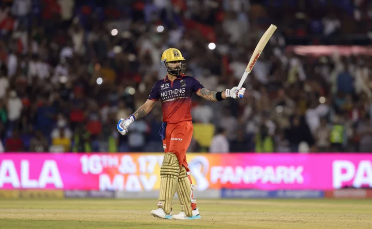 Virat Kohli New Record in IPL History: विराट कोहली का ऐतिहासिक महारिकॉर्ड, IPL में 9वीं बार 500+ रन बनाने वाले दुनिया के पहले बल्लेबाज बने