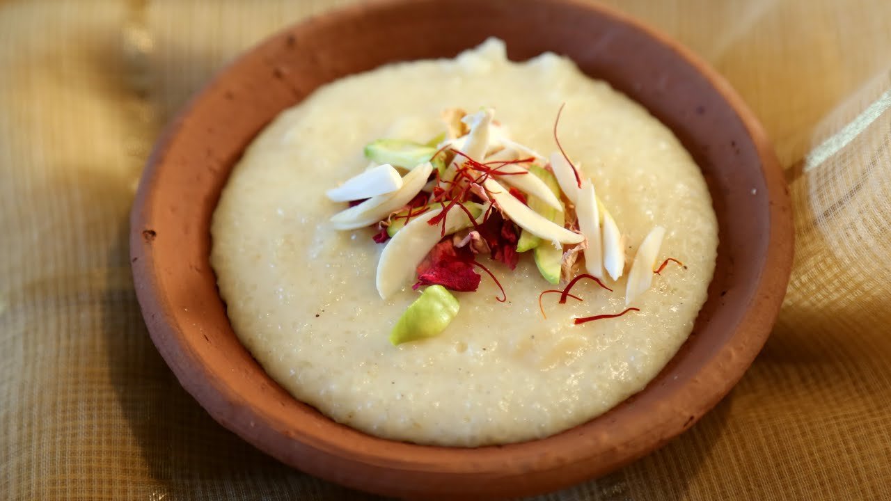 You are currently viewing Phirni Recipe: खीर और रबड़ी से हटकर ट्राई करें फिरनी, आसान तरीके से मिनटों में होगी तैयार