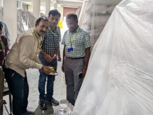 Read more about the article Kanpur Dehat Ghee Seized: भोले बाबा मिल्कफूड फैक्ट्री से 9.44 करोड़ का घी जब्त, 13 सैंपल लैब भेजे