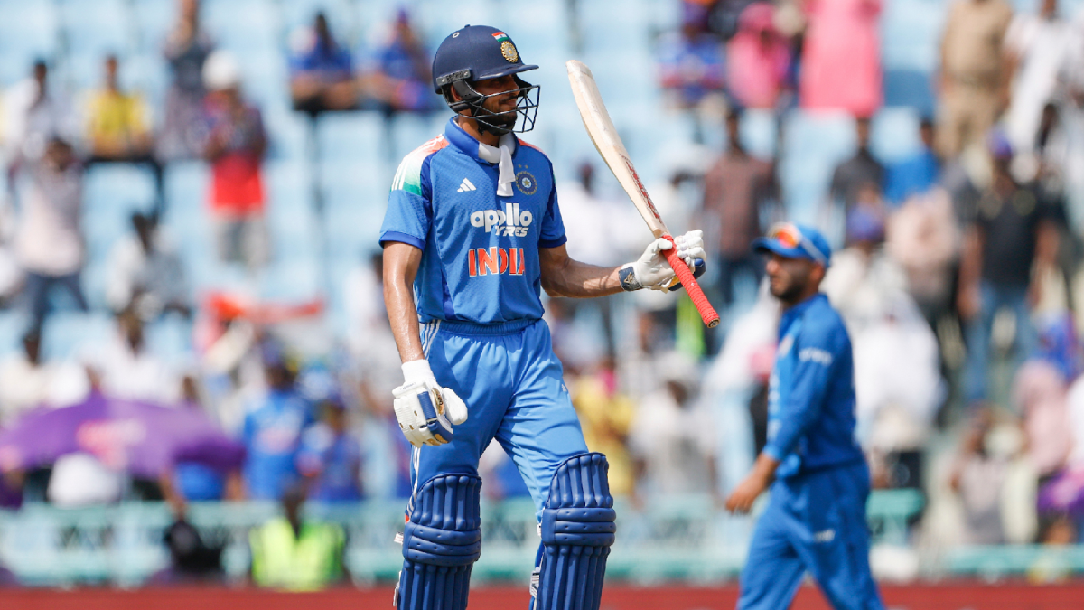 You are currently viewing Shubman Gill Century: शुभमन गिल ने लखनऊ में मचाया तबाही, तोड़ डाला विराट कोहली का सबसे बड़ा रिकॉर्ड