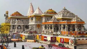 Read more about the article Ayodhya Ram Mandir Donation Scam: राम मंदिर चढ़ावा चोरी मामले में 40 कर्मचारी हटाए गए, आज सीएम योगी को सौंपी जाएगी SIT रिपोर्ट