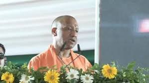 You are currently viewing CM Yogi Speech: चिल्लूपार में गरजे सीएम योगी, ‘चाचा-भतीजा’ की जोड़ी को लेकर खोल दिया बड़ा राज