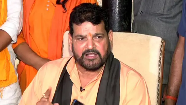 UP politics: 15 दिन गायब रहने के बाद लौटे बृजभूषण शरण सिंह, ‘रायता समेटने’ के दावे से मची खलबली