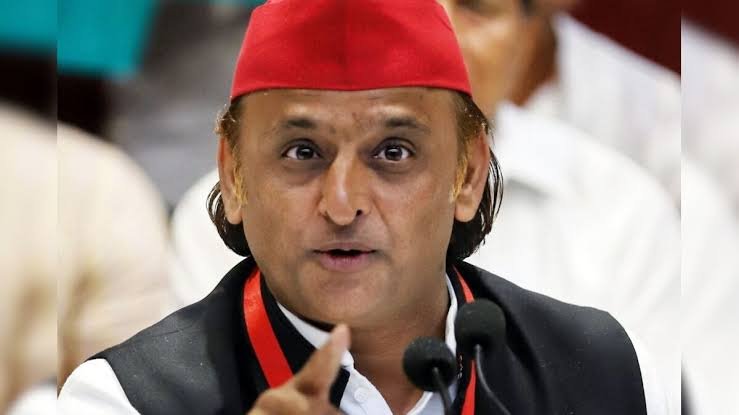 Read more about the article Delhi Protest: दिल्ली प्रदर्शन के दौरान अखिलेश यादव का बड़ा आरोप, बोले- पुलिस ने कुर्ता फाड़ने की कोशिश की