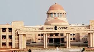 Read more about the article Lucknow News: लखनऊ सिविल कोर्ट मारपीट मामला! फरार वकीलों की तलाश में पुलिस की 10 टीमें, हाईकोर्ट ने अपनाया सख्त रुख