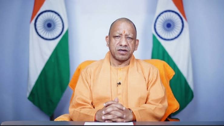 You are currently viewing UP News: सीएम योगी का 5 करोड़ घरों पर तिरंगा फहराने का लक्ष्य