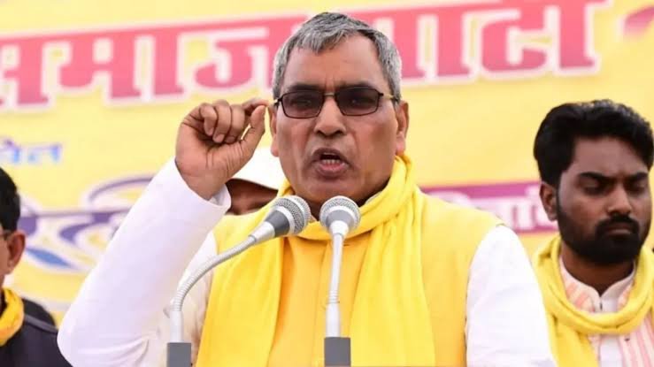 UP Politics: आजम खान को गृह मंत्री बनाने के बयान पर यूपी में सियासी घमासान, शिवपाल के बयान पर BJP-सपा आमने-सामने