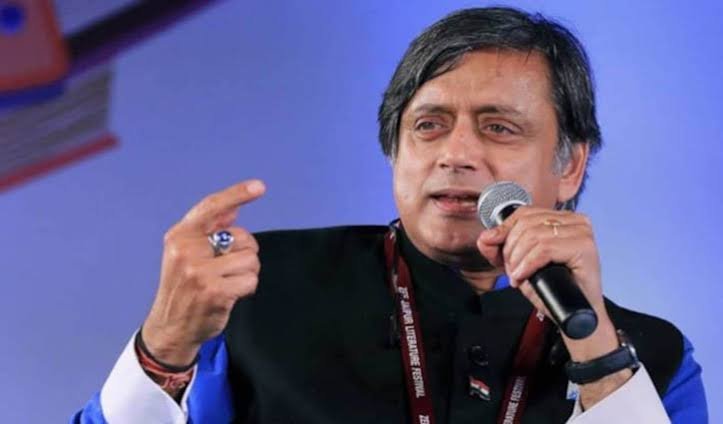 You are currently viewing FCRA Bill 2026: FCRA संशोधन विधेयक 2026 पर शशि थरूर का हमला, बोले- नागरिक समाज को कमजोर करने की खतरनाक कोशिश