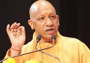 Read more about the article UP News: सीएम योगी ने बांटे 3,572 नियुक्ति पत्र, अपराधियों को दी सख्त चेतावनी; बोले- यूपी में अब कानून का राज