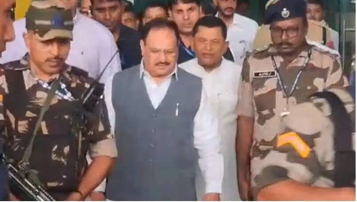 You are currently viewing Assam Flood: असम बाढ़ प्रभावित इलाकों का दौरा करने पहुंचे जेपी नड्डा, केंद्र से हरसंभव मदद का दिया भरोसा