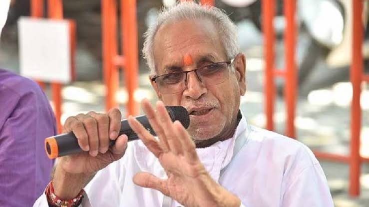 You are currently viewing Ayodhya News: चंपत राय बोले- अंतिम सांस तक नहीं छोड़ूंगा अयोध्या, संतों के आग्रह पर दिया बड़ा आश्वासन