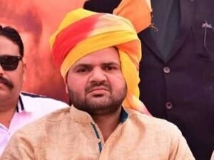 Read more about the article UP Politics: आरक्षण सुधार विवाद पर करण भूषण सिंह का बड़ा बयान, बोले- बड़े नेताओं को बैठकर मामला सुलझाना चाहिए